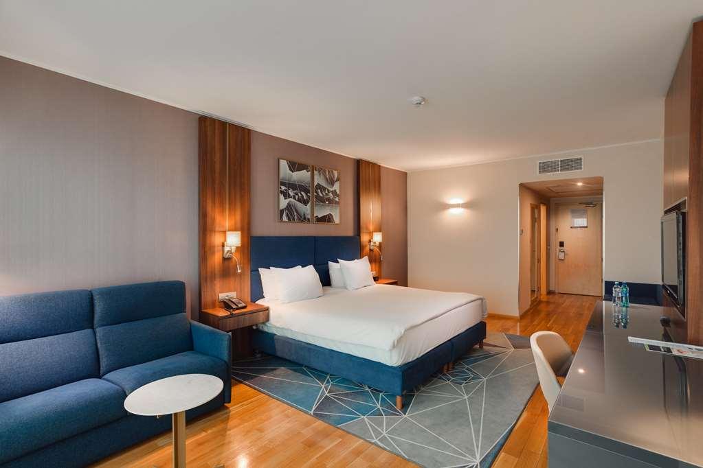 Doubletree By Hilton Hotel Cluj - City Plaza Cluj-Napoca Quarto foto